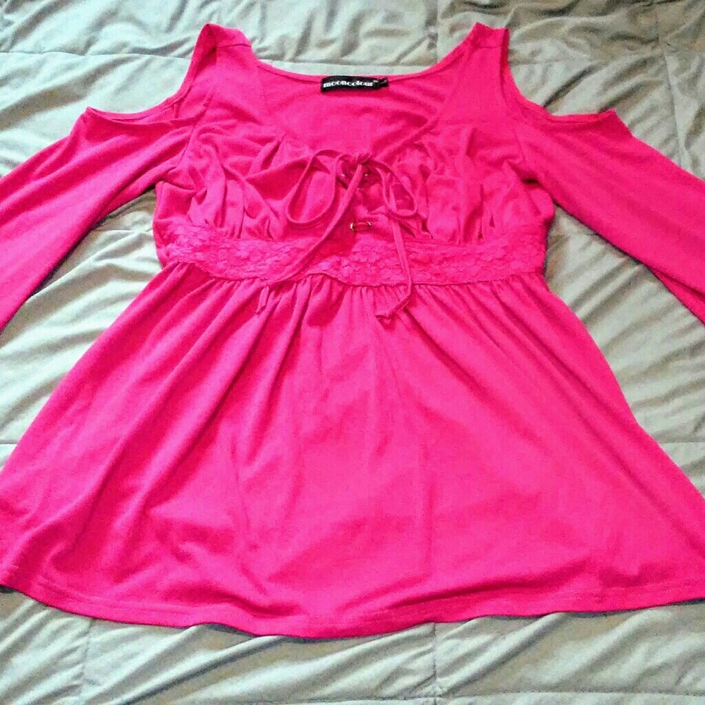 Long sleeve shoulderless Top